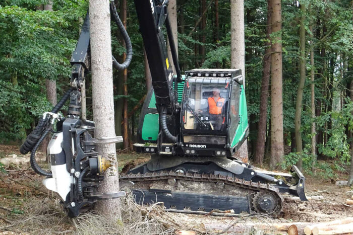 Abatteuse Neuson Forest 204HV/204HTV