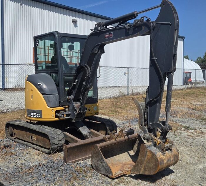 2017 John Deere 35G 66655