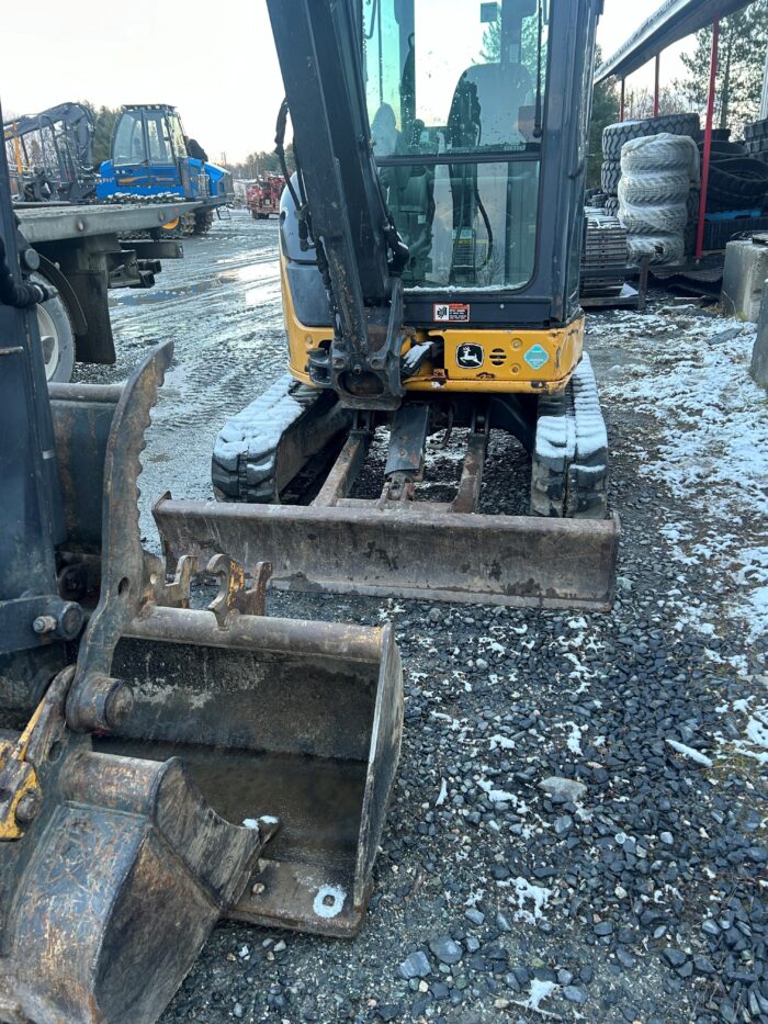 2017 John Deere 35G 66655 – Image 3