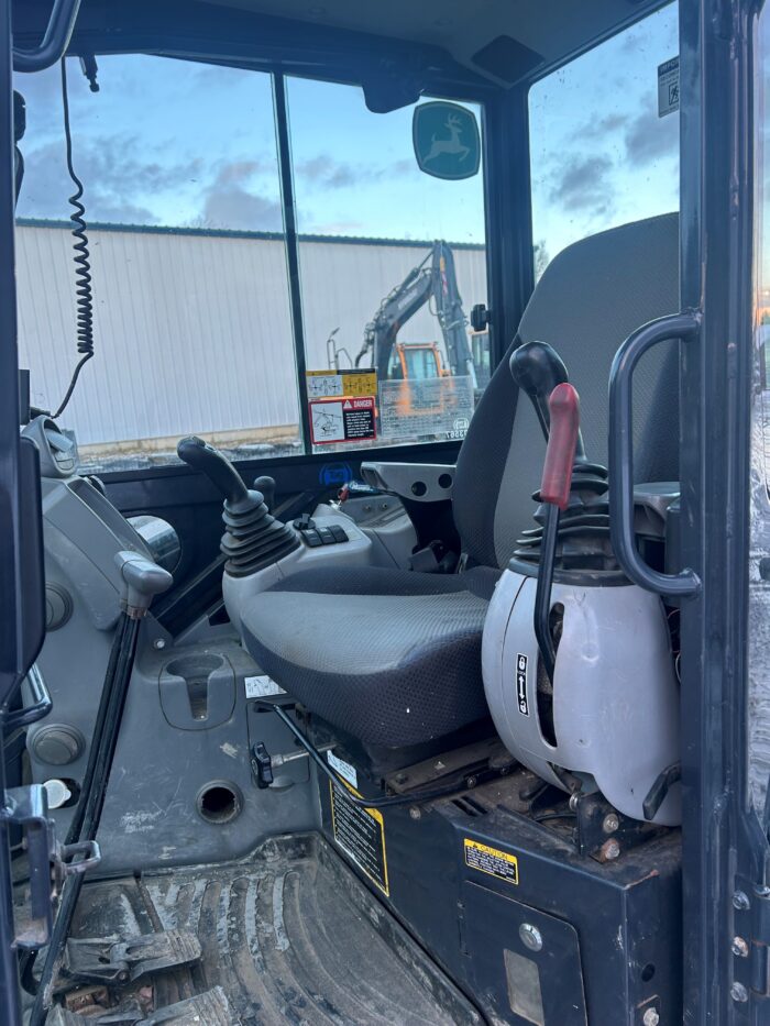 2017 John Deere 35G 66655 – Image 5