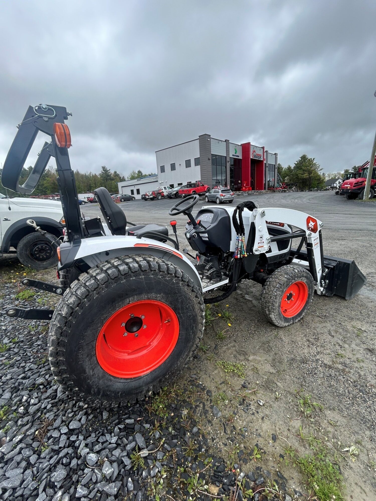 Bobcat Ci2025 Tractor - Image 3